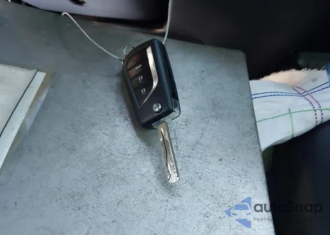 2021 Toyota Corolla Le из США, поврежденный, VIN JTDEPMAE0MJ173567